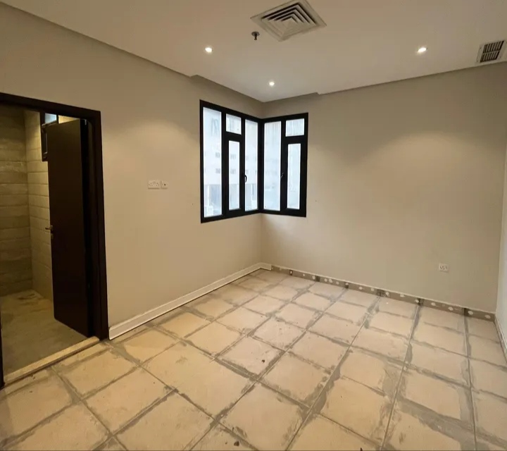 Investment apartment for rent in Salmiya