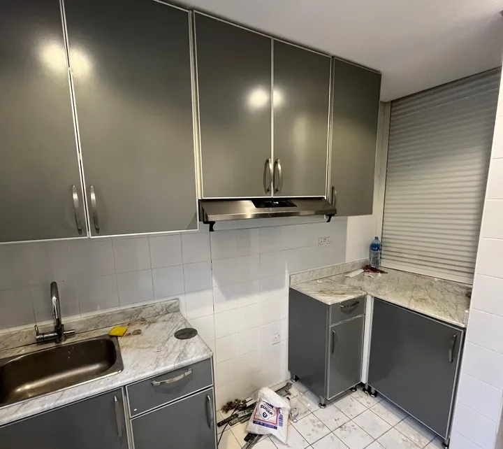 Investment apartment for rent in Salmiya